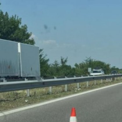 Жена е загинала в тежката катастрофа на