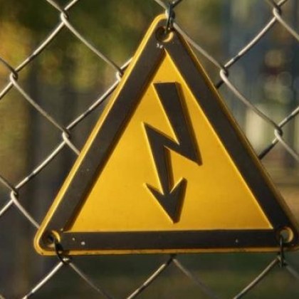 Мъж и жена загинаха от токов удар в село Расово