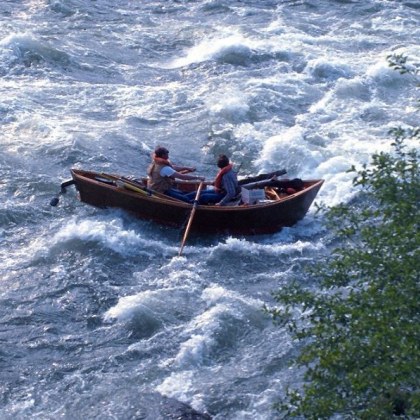 Бременна жена роди в лодка, плаваща в река Марица