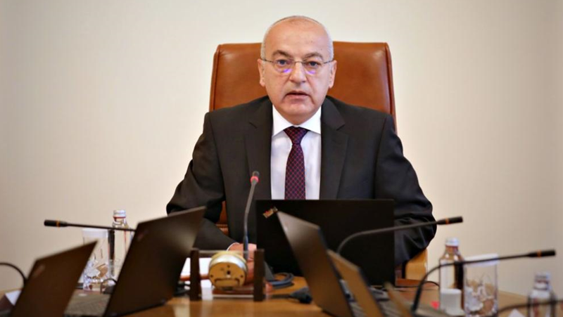 Служебният премиер обяви краткосрочно решение за газа