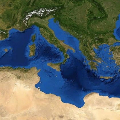 Бедствие в Средиземно море: Унищожени са над 50 морски форми на живот