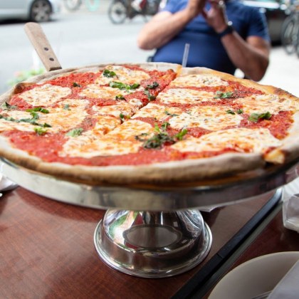 Влиянието на Domino rsquo s Pizza в Родината на пицата Италия се