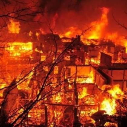 В любимецкото село Вълче поле горят четири необитаеми къщи Пожар