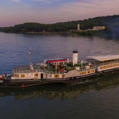 Легендарният 