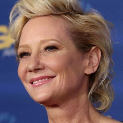 Почина актрисата Ан Хечи съобщава вестник Дейли мейл Преди дни тя