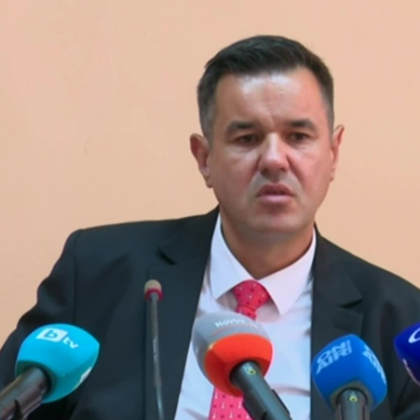 Стоянов: Не съм обвинявал Нинова в износ на оръжия за Украйна