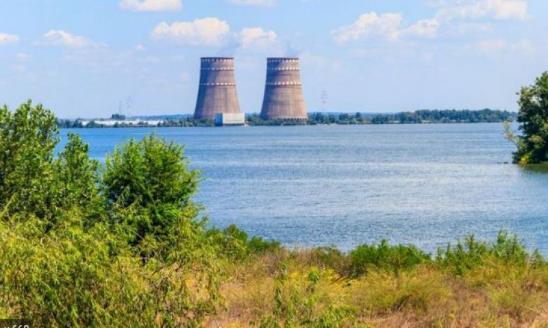 Нов обстрел в района на украинската атомна електроцентрала Запорожие, и