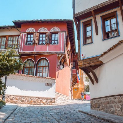 Пловдив ще ограничи достъпа на коли до Стария град