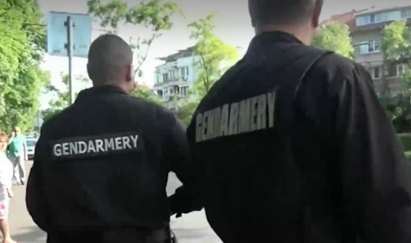 Спецакция в Бургас! Разбита е група за автоизмами