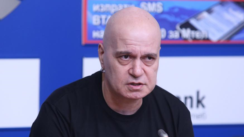 Ето защо Слави отново не подаде декларация за имущество и интереси