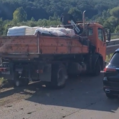 Пореден инцидент на АМ Тракия Камион е самокатастрофирал на автомагистрала Тракия след Ихтиман