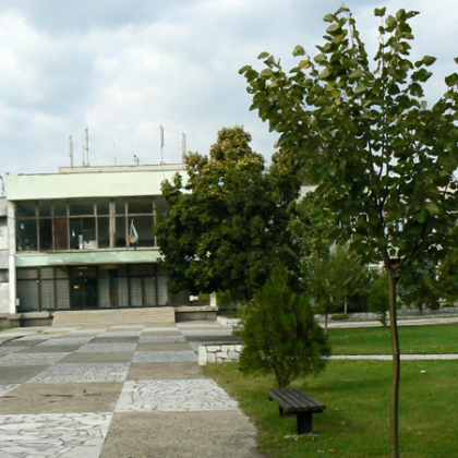 Хората живеещи на село са благодарни а тези по градовете