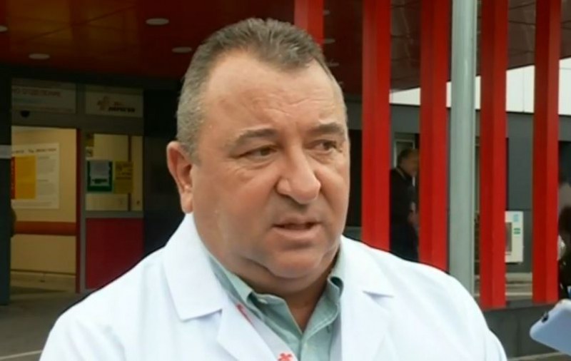 Дете и мъж са в критично състояние след катастрофата край Скравена