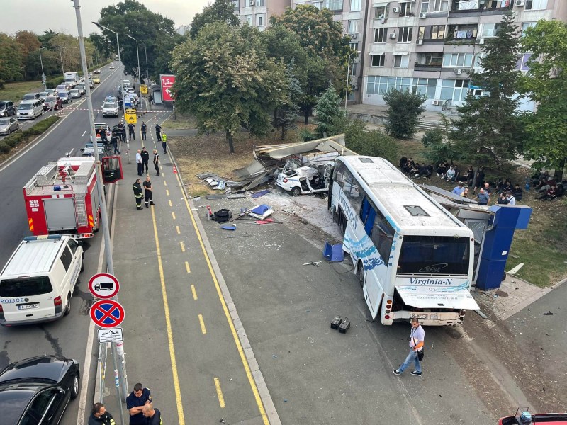 Автобусът, който уби двама полицаи в Бургас, е обявен за