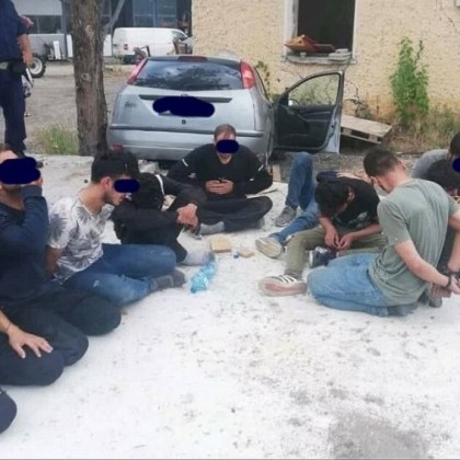 Нелегални мигранти са заловени на различни адреси в София през