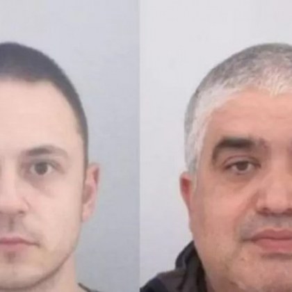 Полицаи от Пловдив и Асеновград отдават почит на загиналите си колеги от Бургас