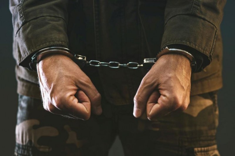 Задържаха мъж за стрелбата с жертви в Нова Загора