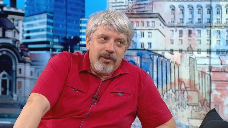 Проф. Витанов: Сега е моментът за почивка на море