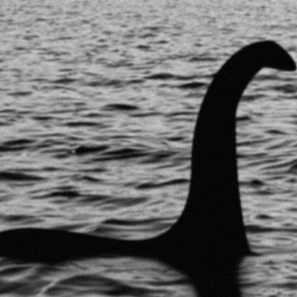 Мъж който живее в близост до езерото Лох Нес твърди