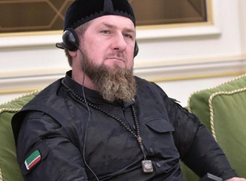 Лидерът на руската Чеченска република Рамзан Кадиров заяви, че обмисля