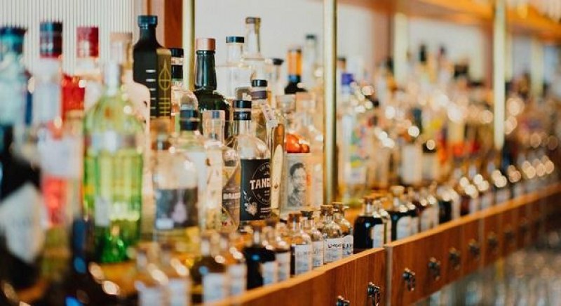 Странна забрана! Спират продажбата на алкохол в Пловдив нощем