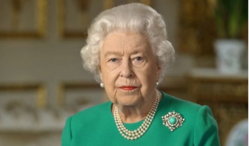 Британската кралица Елицабет Втора е поставена под лекарско наблюдение, след