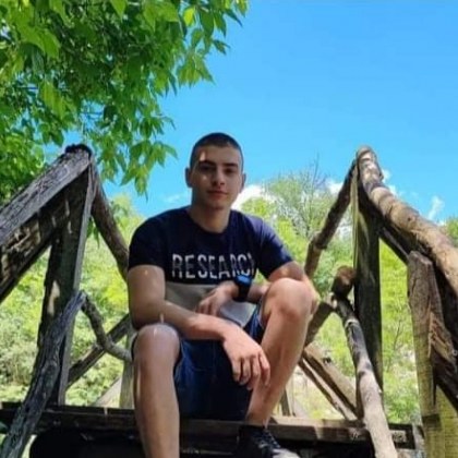 Младеж от Ловеч е обявен за издирване от своите близки