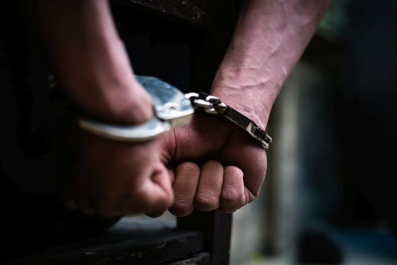Задържаха двама за пожарите в Хасково