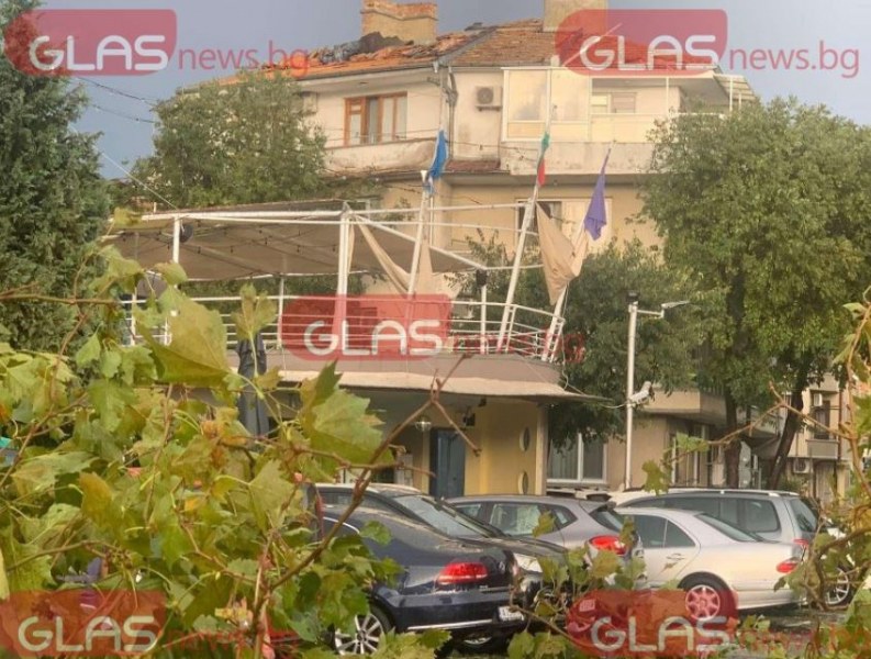 Частично бедствено положение обяви кметът на Бургас Димитър Николов и