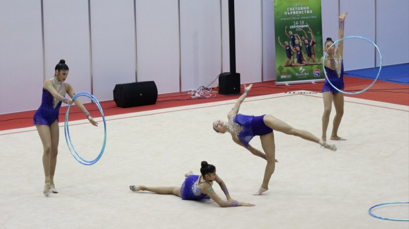 Ансамбълът на България спечели златните медали на финала на три