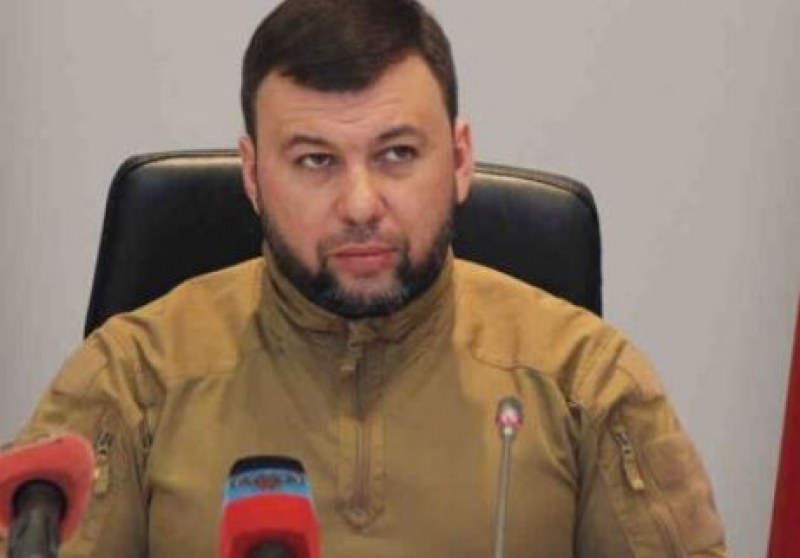 Парламентите на самопровъзгласилите се Луганска народна република и Донецка народна република гласуваха единодушно за