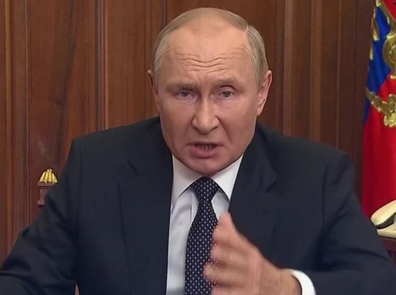 Експерт за речта на Путин: Решен е да изпълни заплахата си