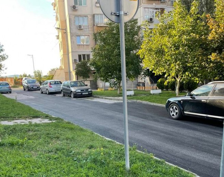 От Люлин до Искрец: По-абсурдно асфалтиране има ли? СНИМКИ