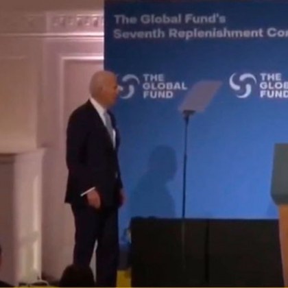 Президентът на САЩ отново смути всички публично Джо Байдън се изгуби