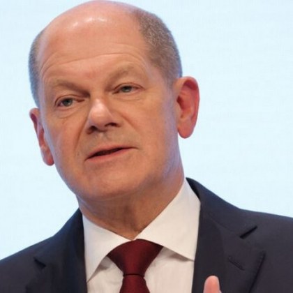 Германският канцлер Олаф Шолц е дал положителна проба за коронавирус