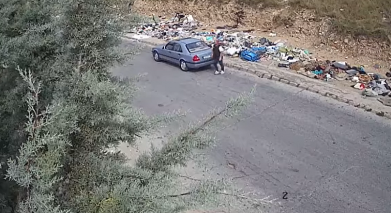 Грозна постъпка от мъж в Асеновград.Видео, споделено в социалната мрежа