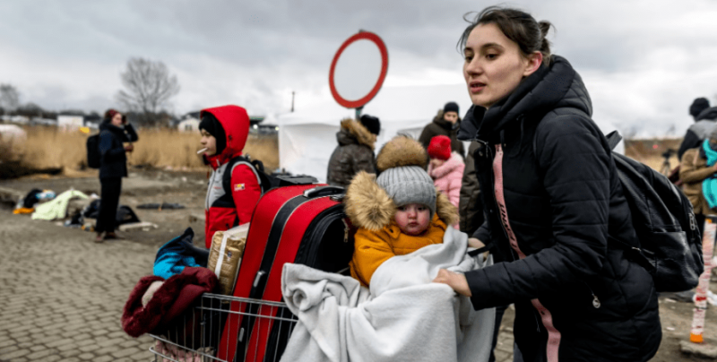 Заселват руснаци, избягали от мобилизация, при украински бежанци СНИМКИ