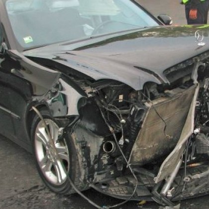 80 годишен шофьор на автомобил е загинал при катастрофа в Брезнишко  Инцидентът