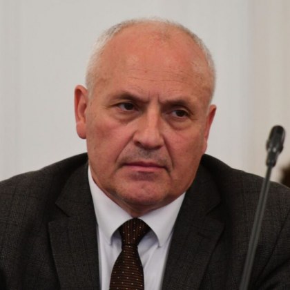 Освободиха шефа на БАБХ