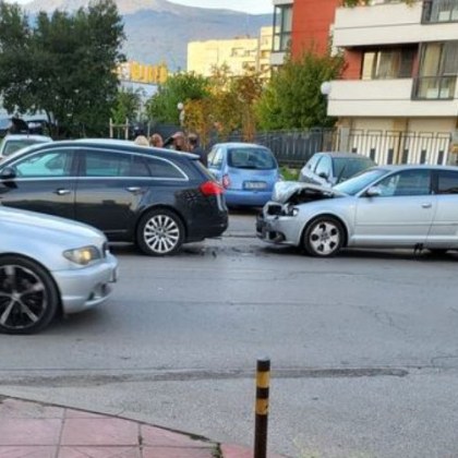 Катастрофа стана рано тази сутрин в София Два леки автомобила