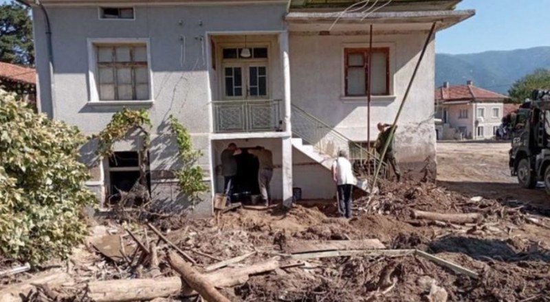 Обявиха сумата, събрана от дарители за наводнените села