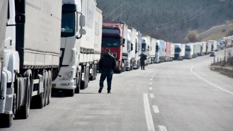 Това са забраните за камионите в различните страни в Европа за есента