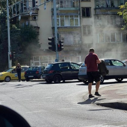 Катастрофа стана в ранния следобед в Пловдив  Два леки автомобила