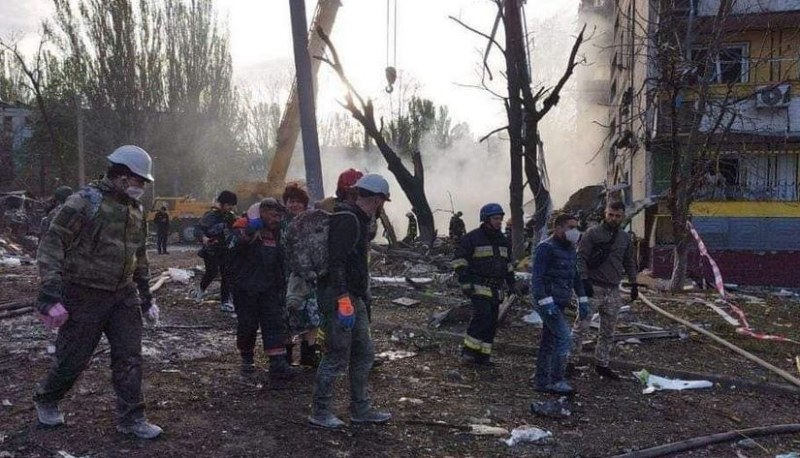 7 жертви при обстрел на пазар в Украйна