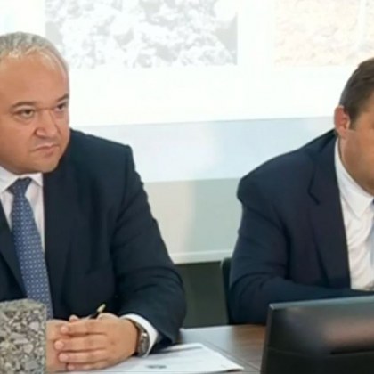 Вътрешният министър Иван Демерджиев и регионалният министър архитект Иван Шишков