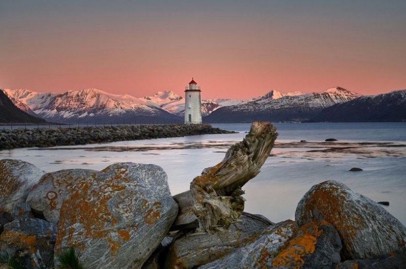 Nysgjerrige fakta og fantastiske severdigheter av fabelaktige Norge BILDER