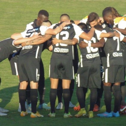 Локо безпощаден! 3:0 срещу Славия и отново в тройката ВИДЕО
