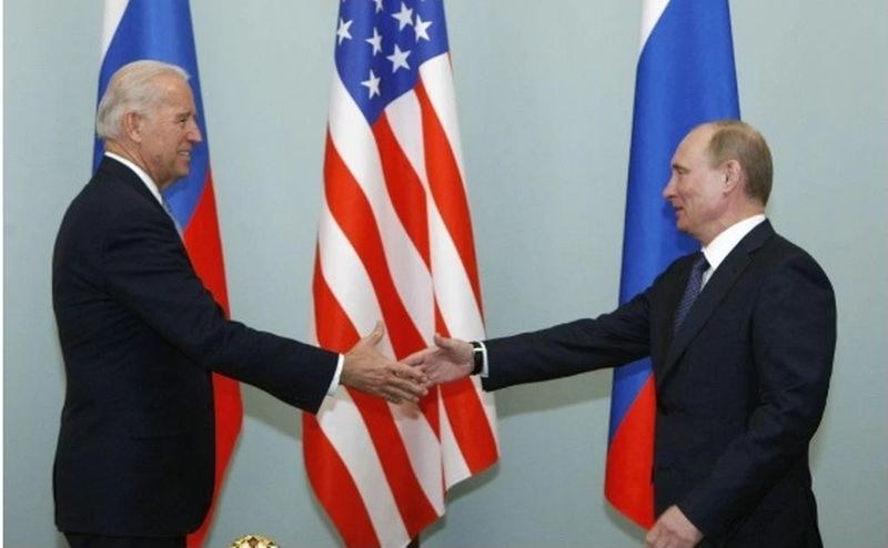 Президентът Джо Байдън и лидерът на Руската федерация Владимир Путин