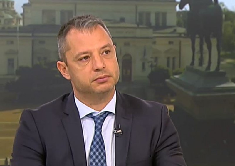 Оттеглянето на Минчев е ход към Конституционна криза