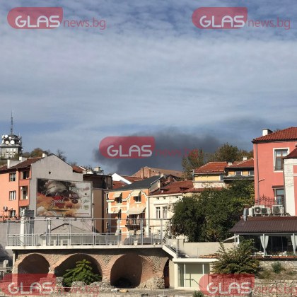 Голям пожар гори в този момент в Пловдив За това
